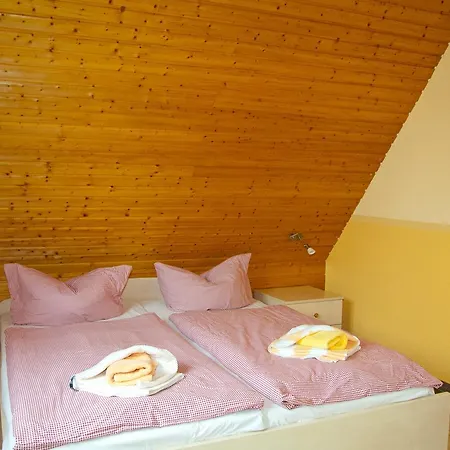 Am Boddenufer *